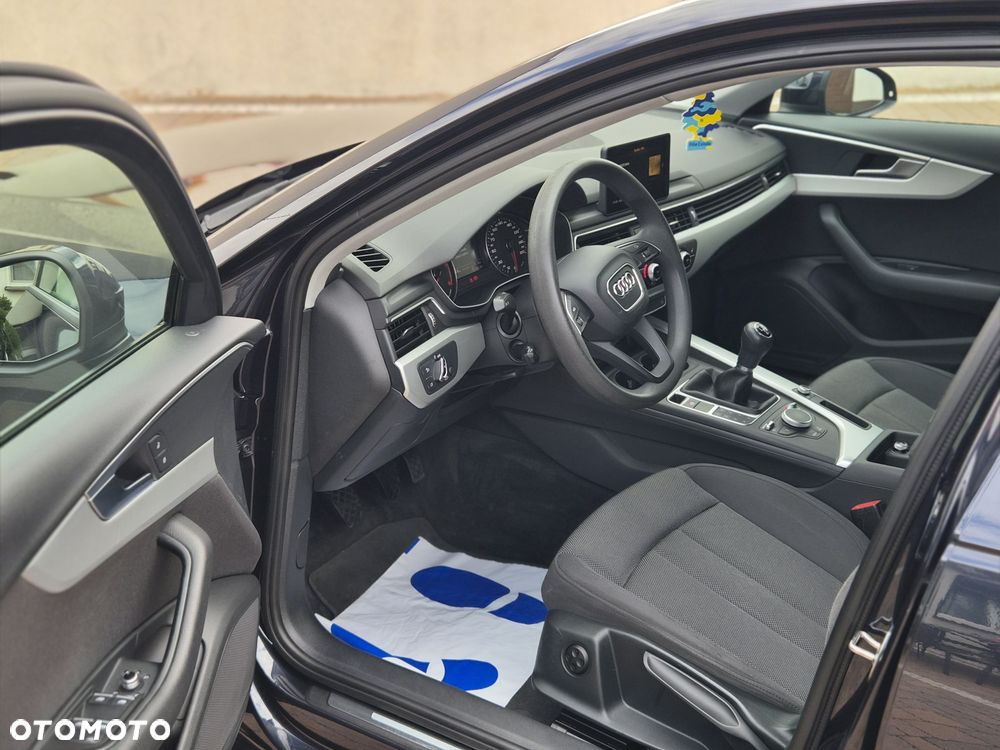 Audi A4 Avant - 4