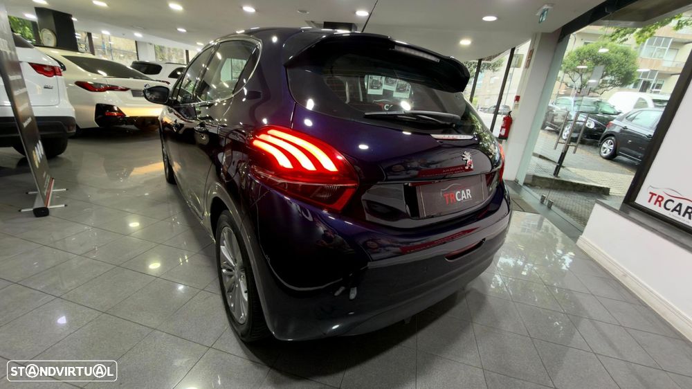 Peugeot 208 1.5 BlueHDi Allure - 22