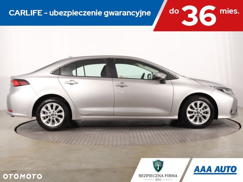 Toyota Corolla - 8