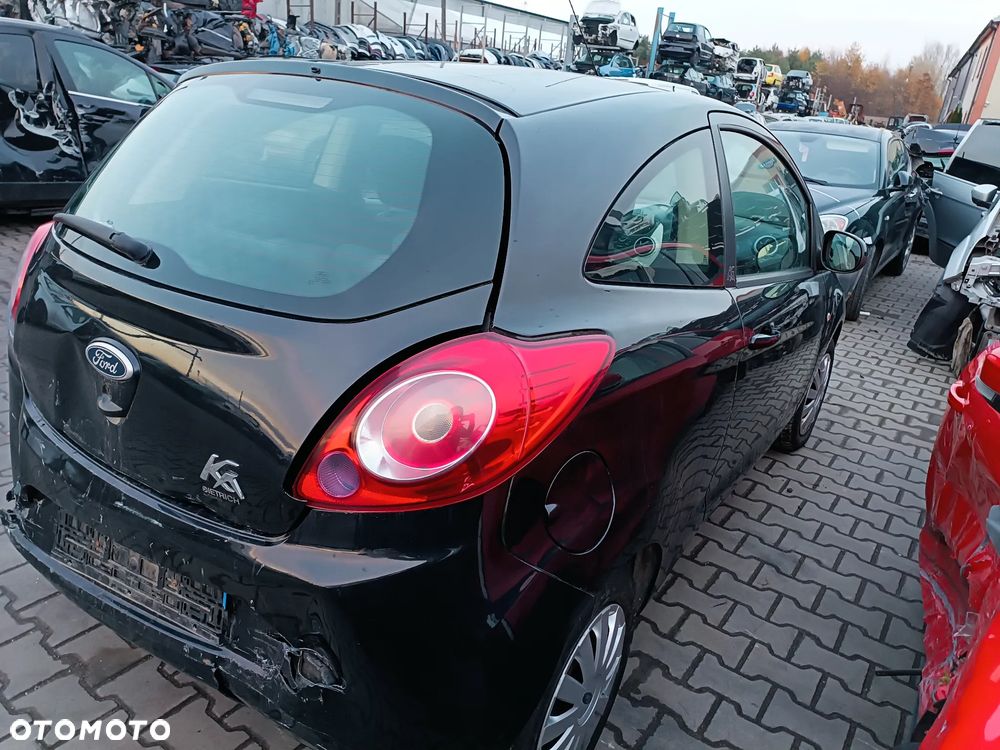 Ford ka  2 z silnikiem benzynowym 1.2 i skrzynia manualna 5 biegowa - 5