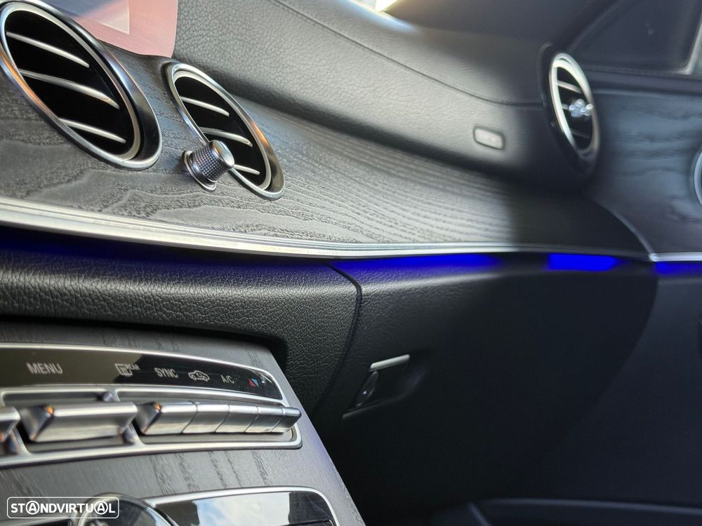 Mercedes-Benz E 220 d 9G-TRONIC AMG Line - 55