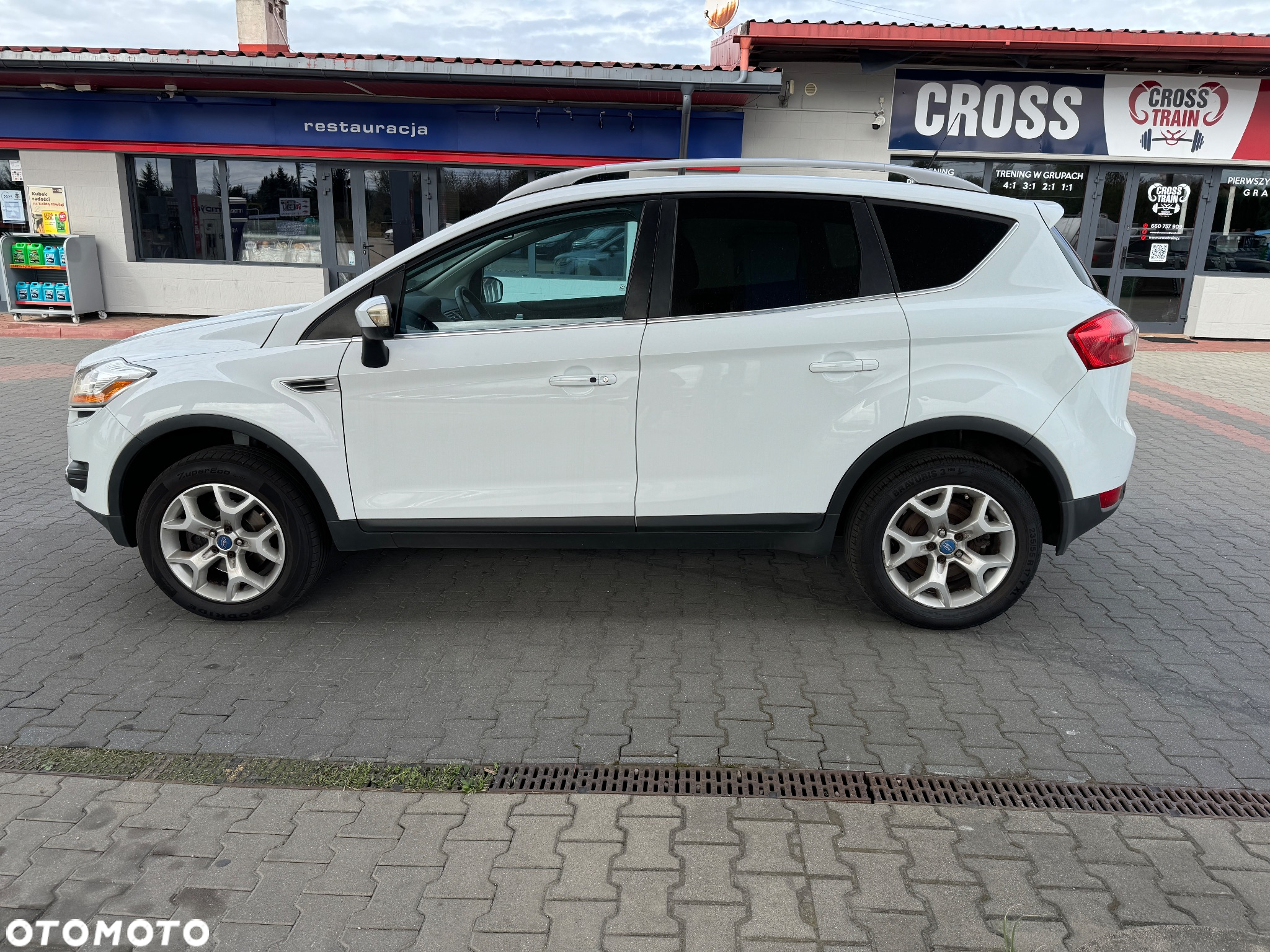 Ford Kuga 2.0 TDCi 4x4 Titanium - 2