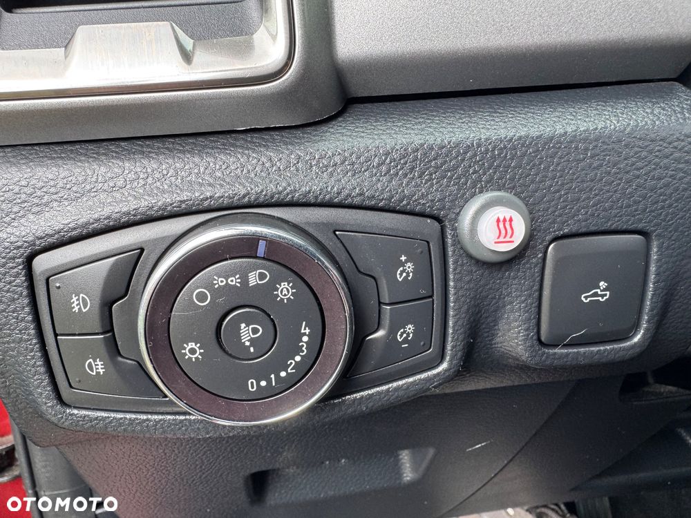 Ford Ranger 2.0 EcoBlue 4x4 DC Limited - 28