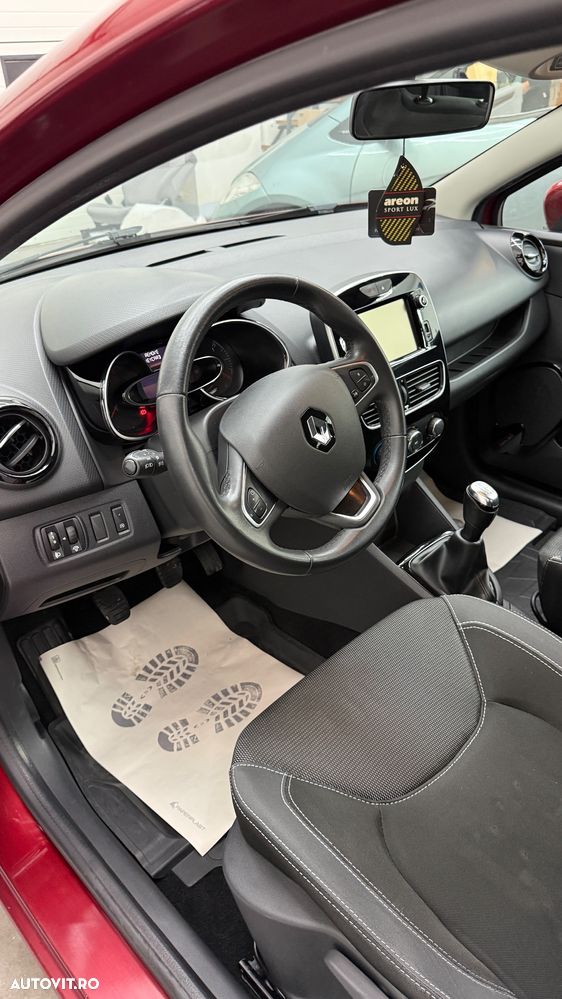 Renault Clio IV dCi Energy Life - 17