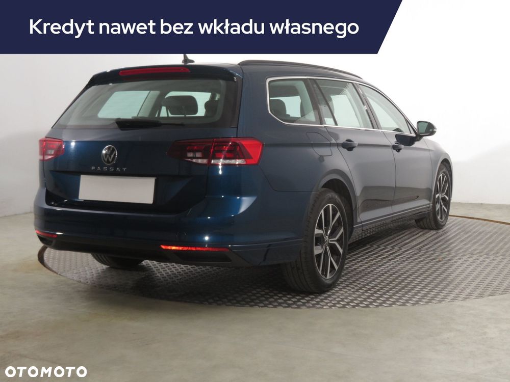 Volkswagen Passat Variant - 7