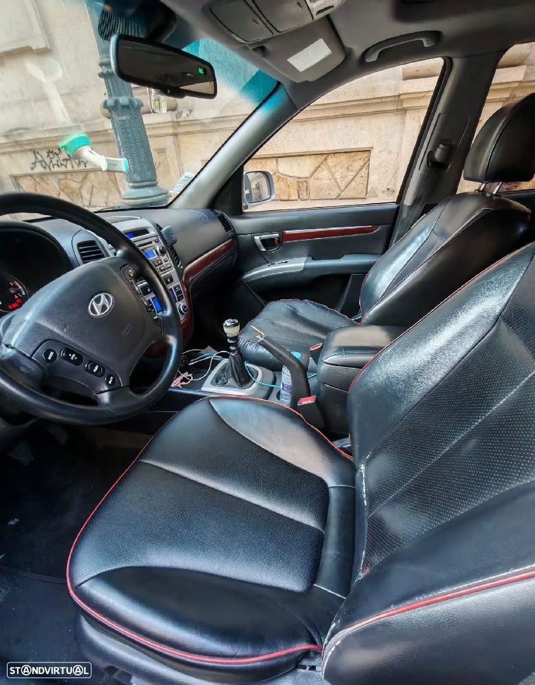 Hyundai Santa Fe - 4