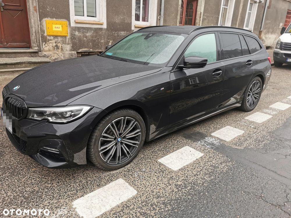 BMW Seria 3 320d xDrive Edition M Sport Shadow - 8