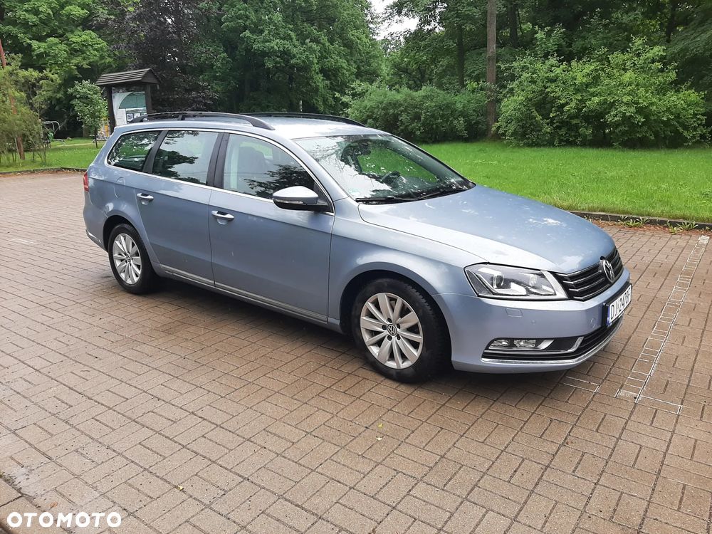 Volkswagen Passat Variant - 2