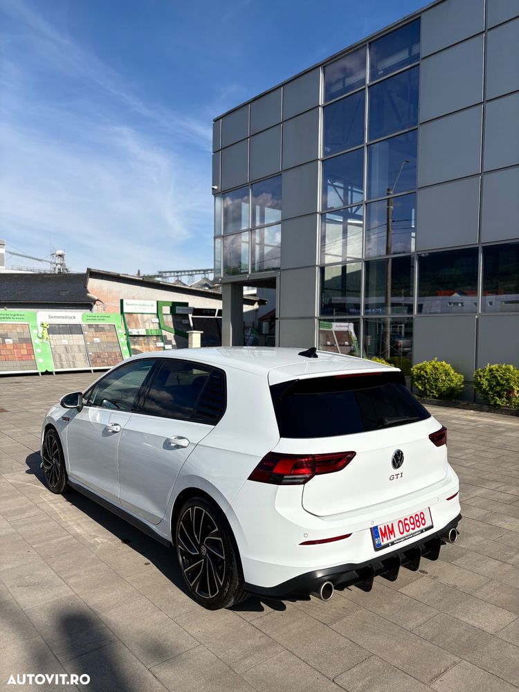Volkswagen Golf 2.0 TSI GTI Performance - 5