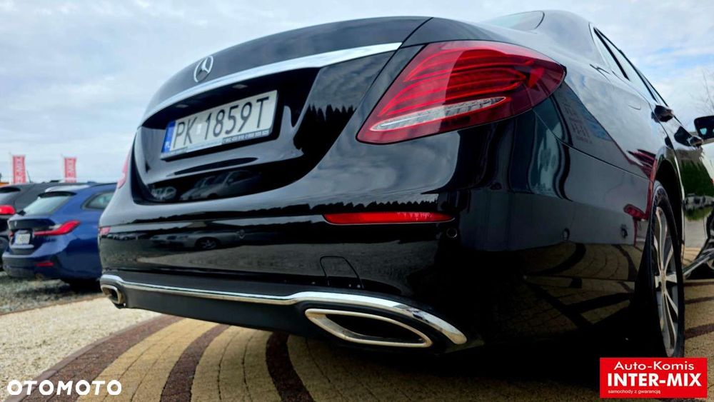 Mercedes-Benz Klasa E - 12