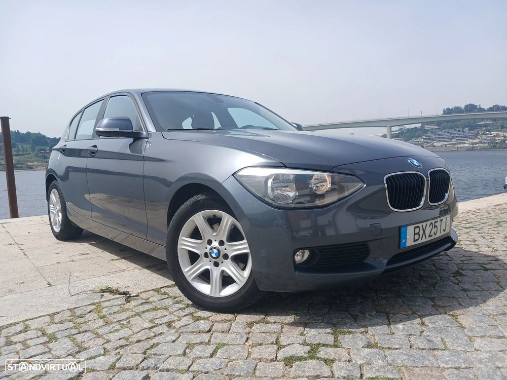 BMW 116 d Sport Line - 1