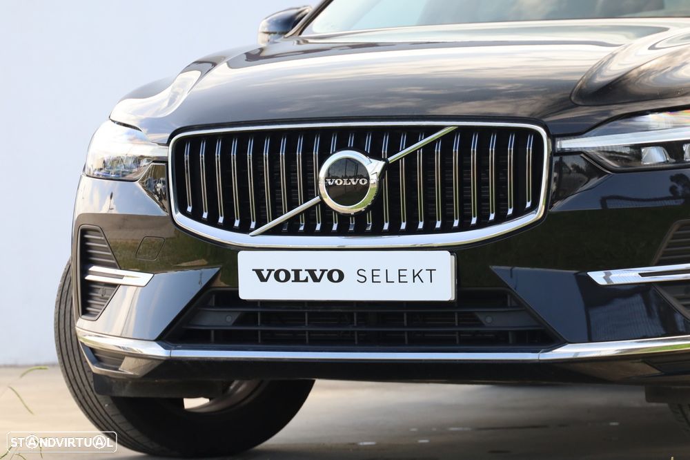 Volvo XC 60 2.0 B4 Plus Bright — fotografia 31