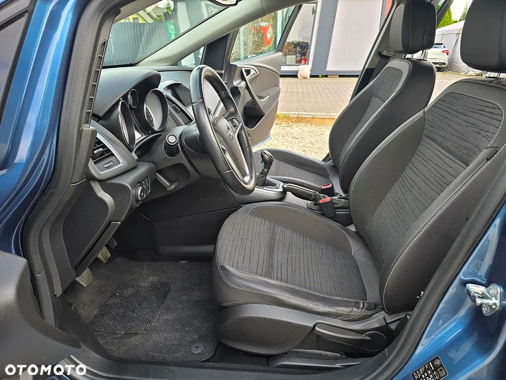 Opel Astra 1.4 Turbo Cosmo - 15