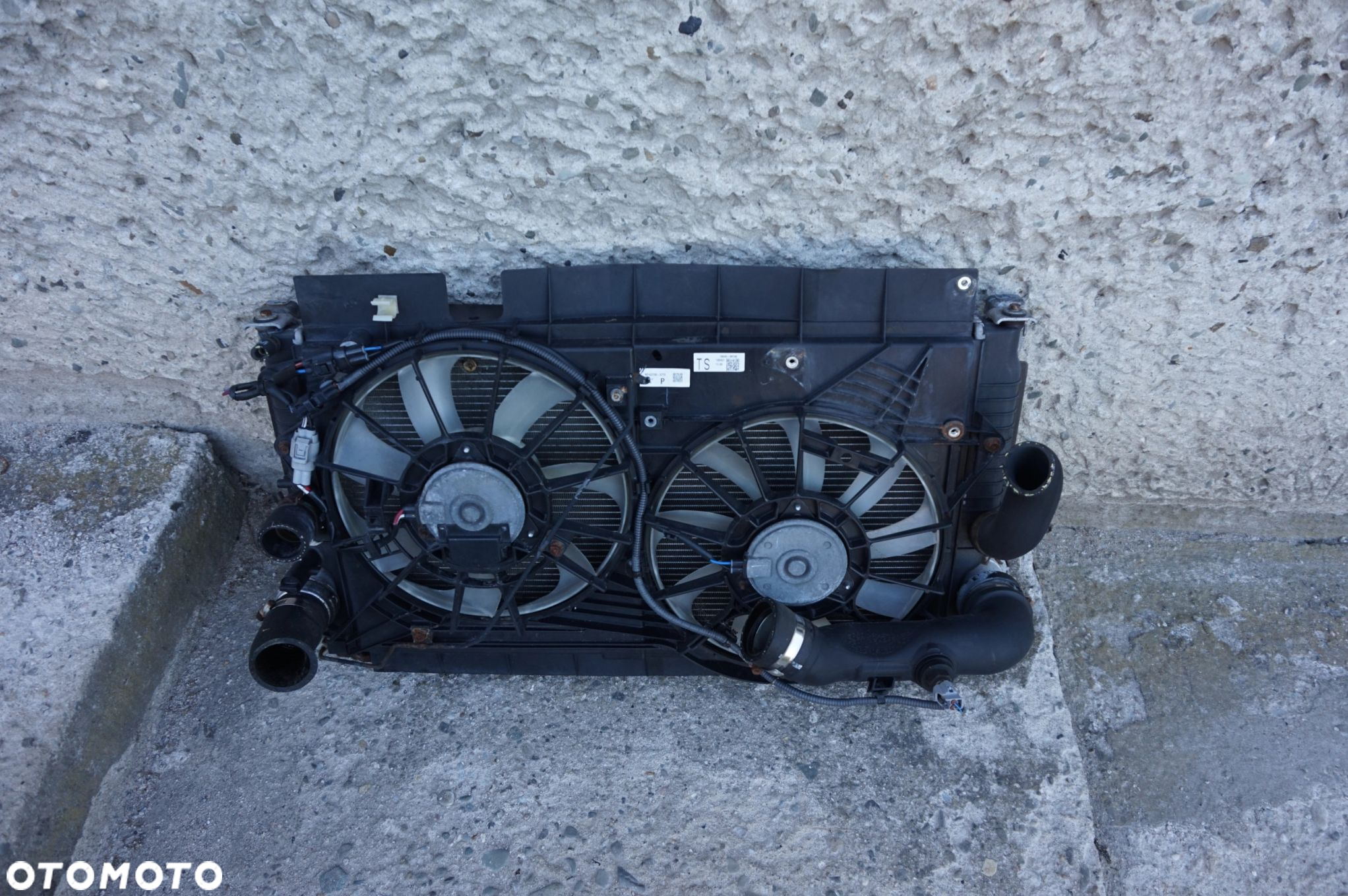CHŁODNICA INTERCOOLER TOYOTA AVENSIS T27 2.2 D4D 09/14r - 3