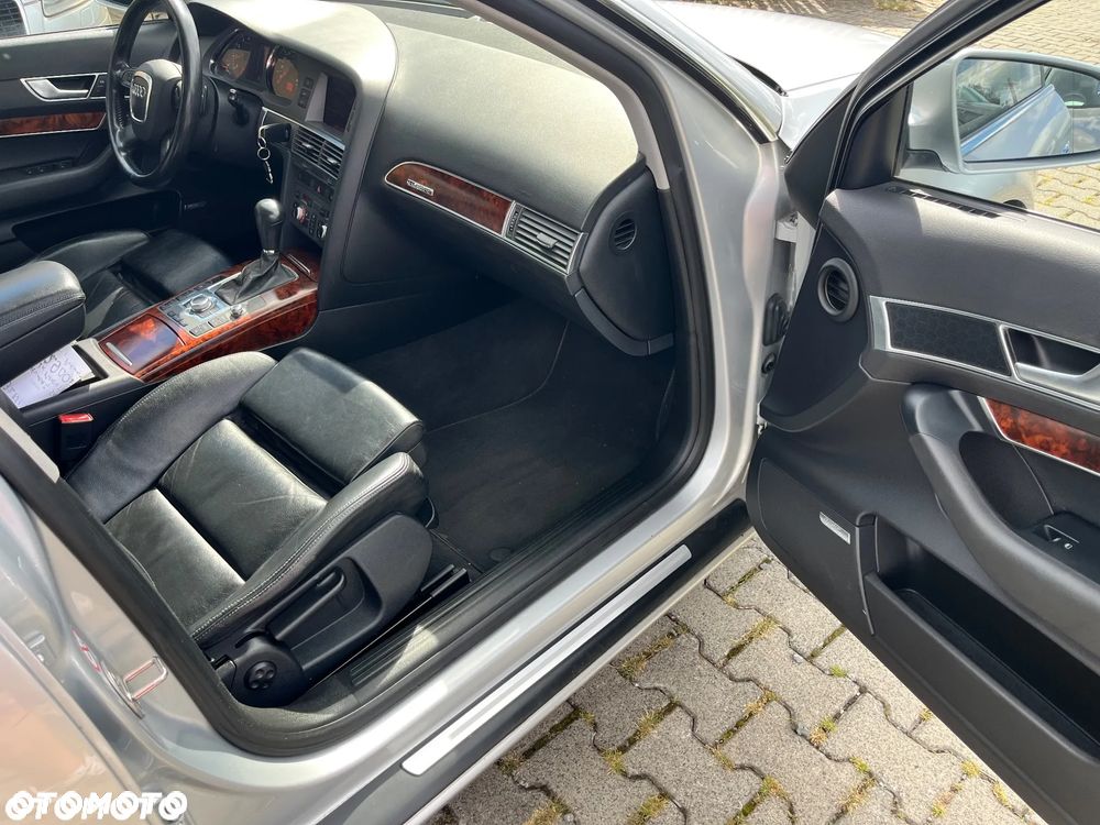 Audi A6 Limousine 3.2 FSI Quattro Tiptronic - 7