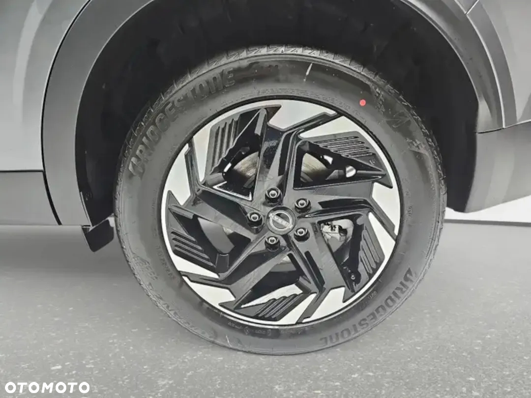 Nissan Qashqai 1.3 DIG-T mHEV N-Connecta Xtronic - 4