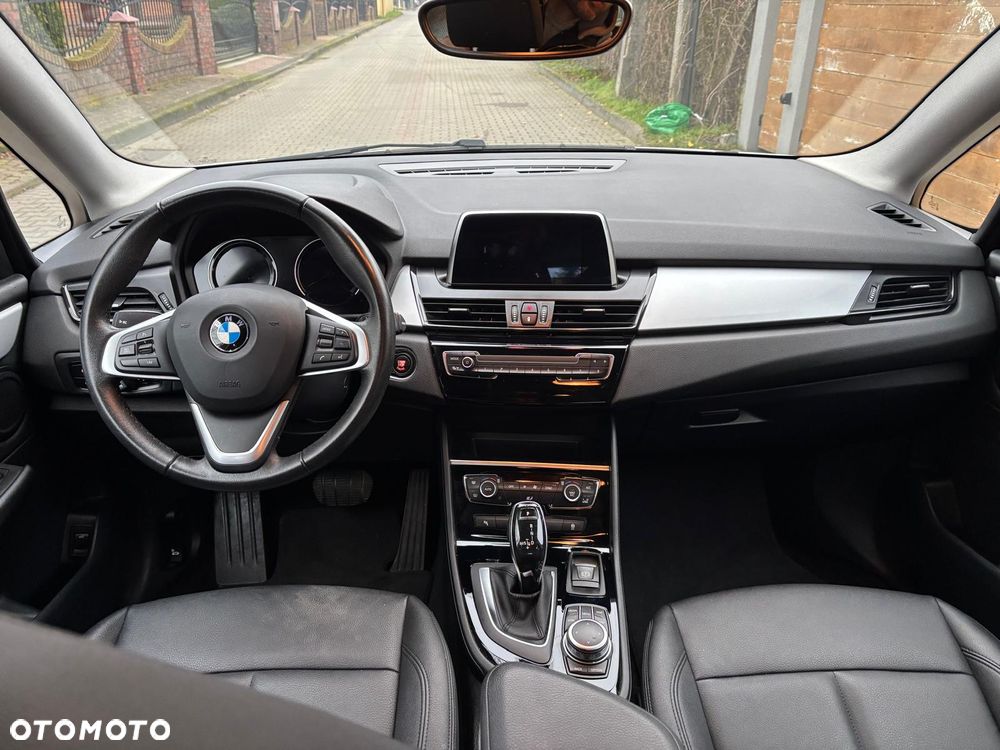 BMW Seria 2 218d Luxury Line sport - 7