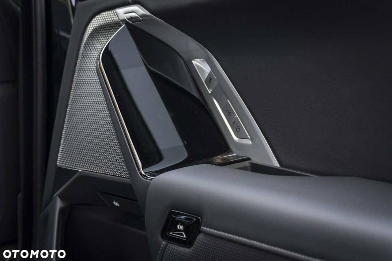BMW i7 - 19