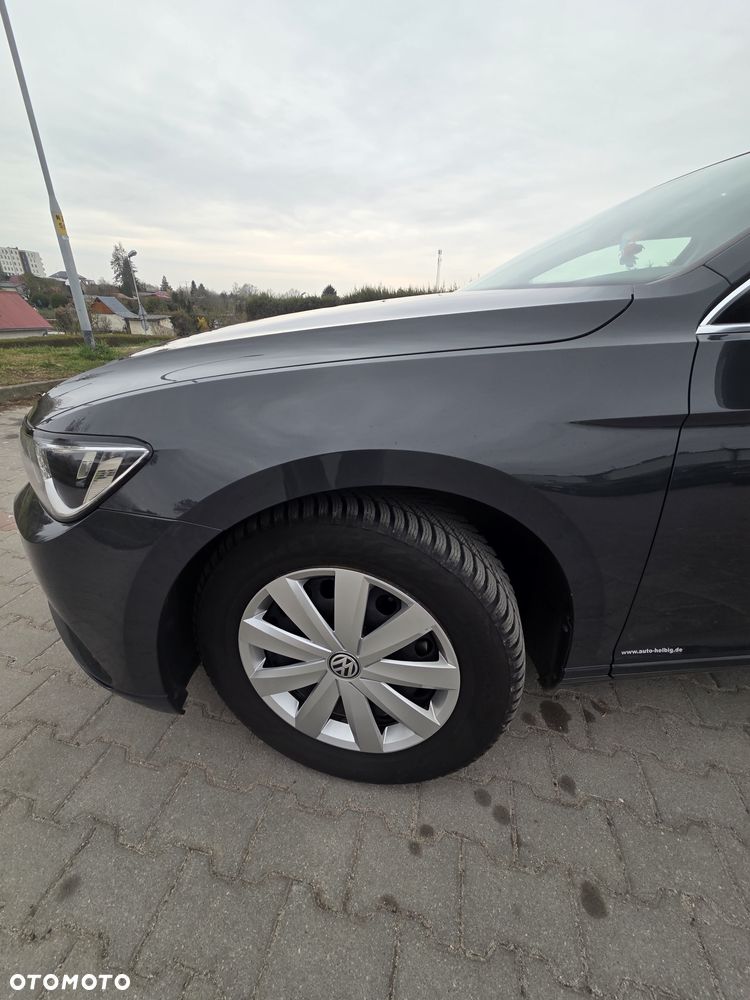 Volkswagen Passat 2.0 TDI SCR (BlueMotion Technology) Comfortline - 6