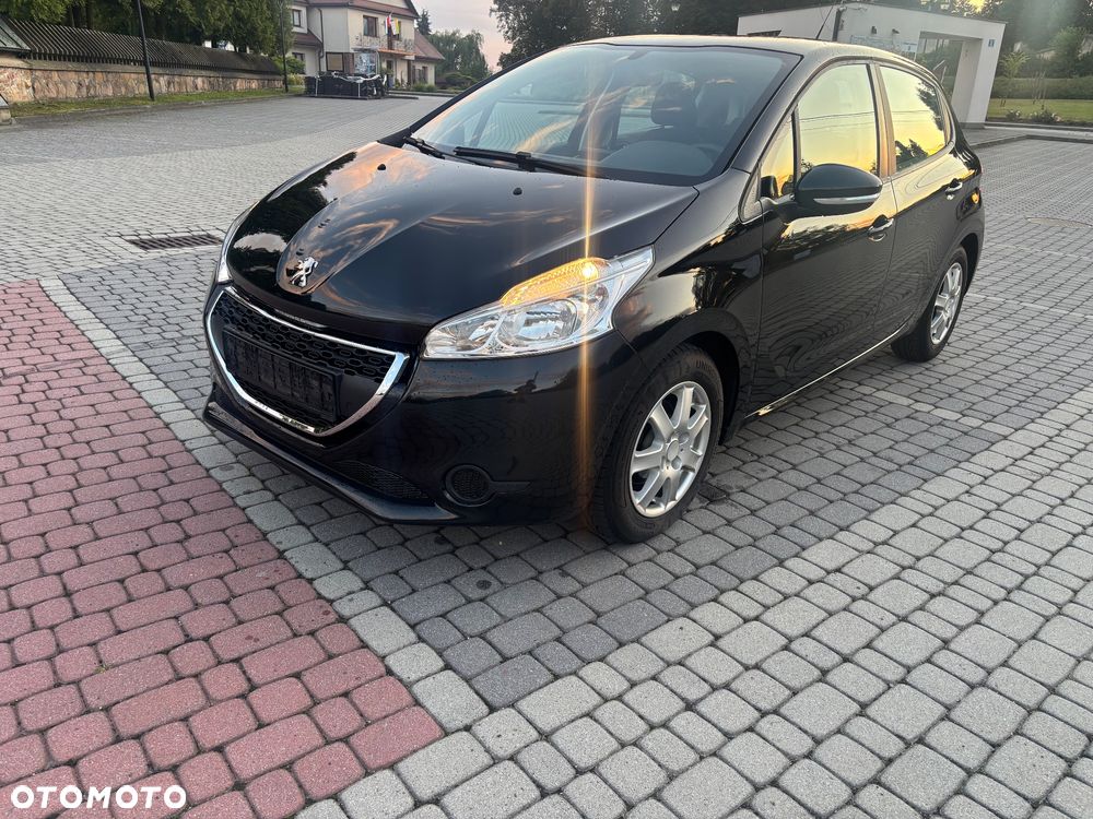 Peugeot 208 PureTech 82 Style - 8