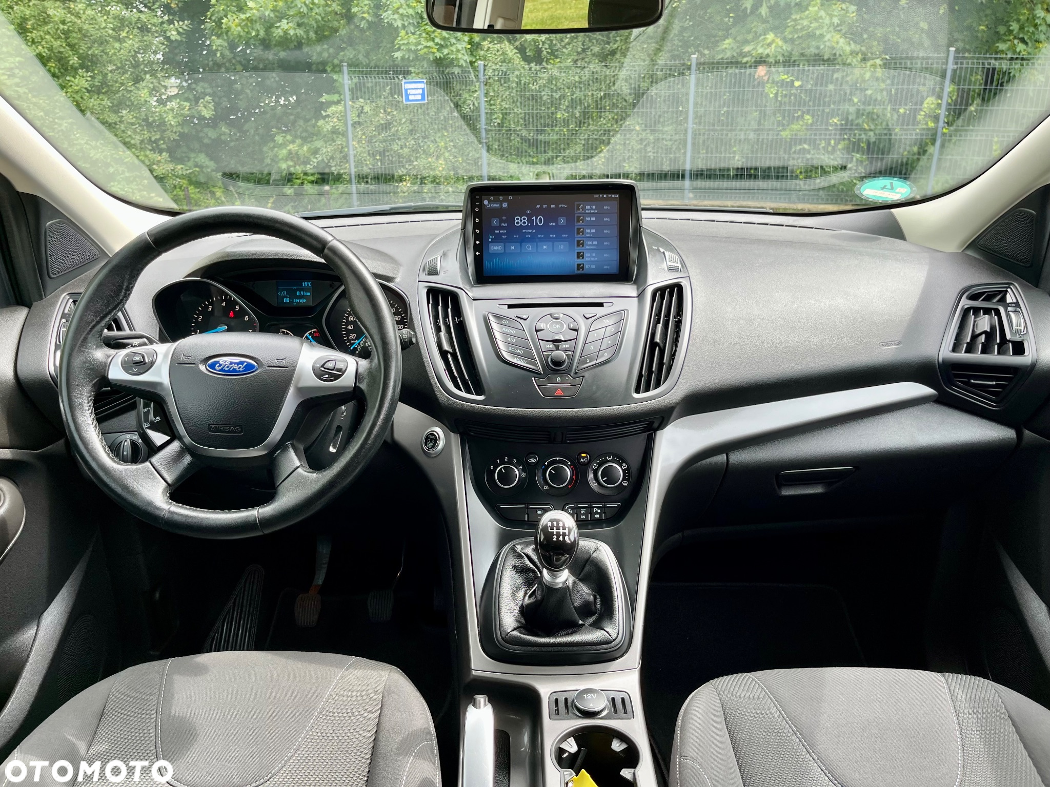 Ford Kuga - 16