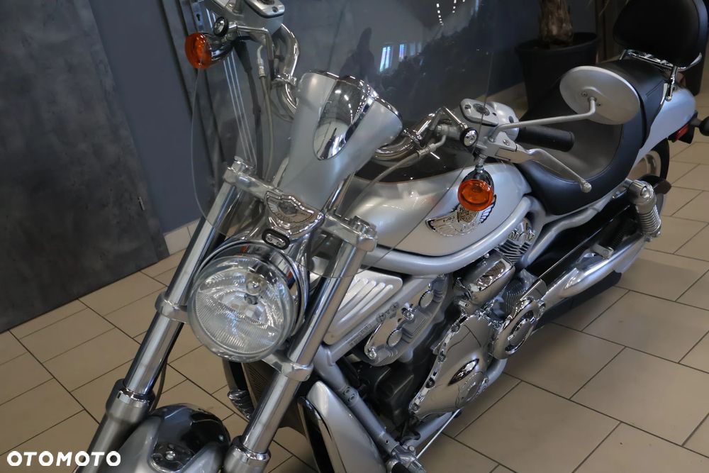 Harley-Davidson V-Rod Night Rod - 36