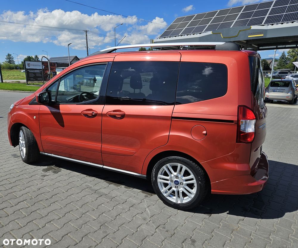 Ford Tourneo Courier 1.0 EcoBoost S&S Trend - 15