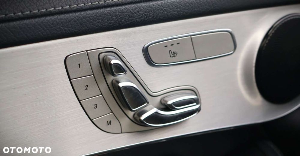 Mercedes-Benz GLC - 16