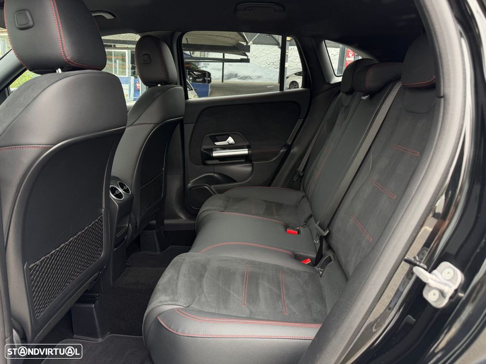 Mercedes-Benz GLA 250 - 48