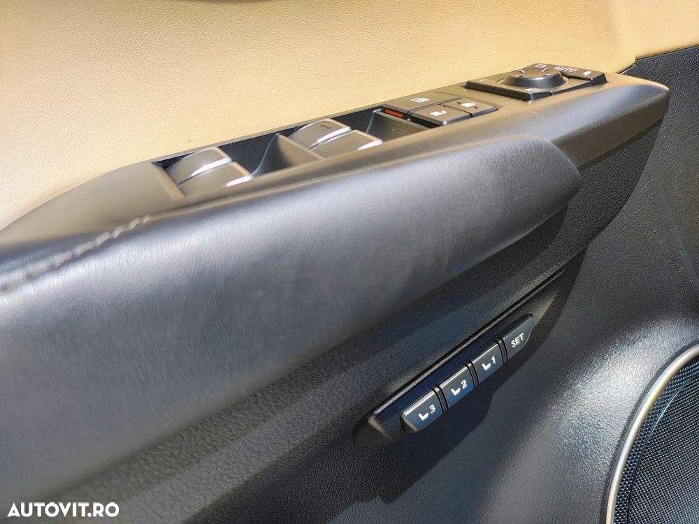 Lexus Seria NX 300h AWD Luxury - 11