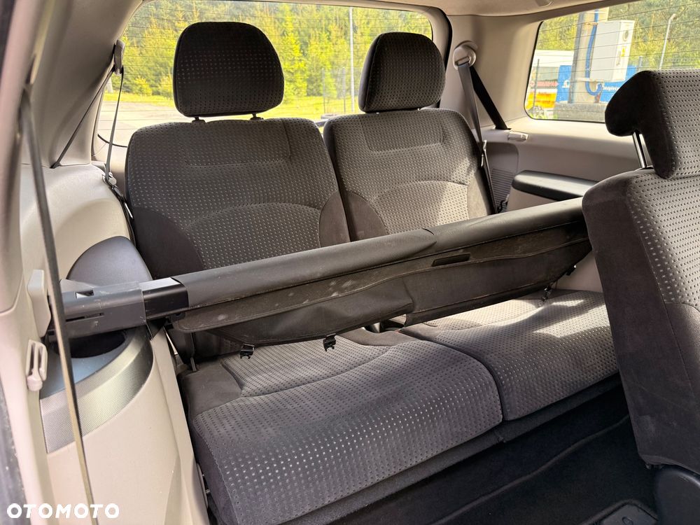 Mitsubishi Grandis 2.0 DI-D 7-Sitzer Intense - 27