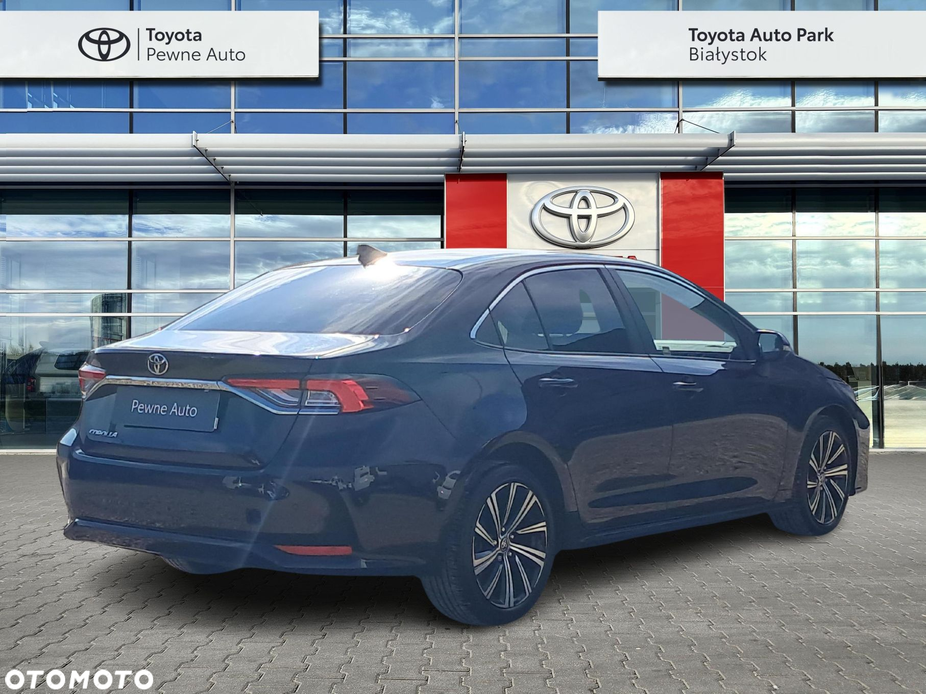Toyota Corolla - 5