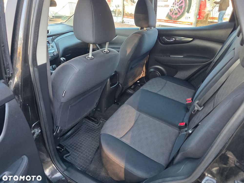 Nissan Qashqai 1.2 DIG-T N-Vision - 9