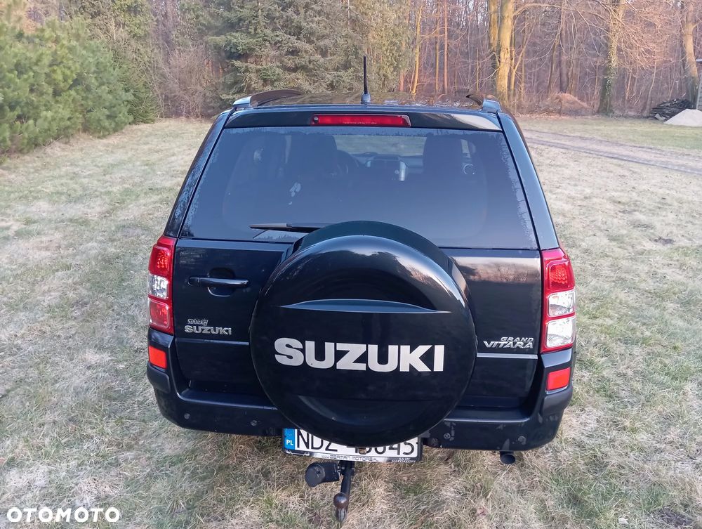 Suzuki Grand Vitara 1.9 DDiS Club DPF Family - 4