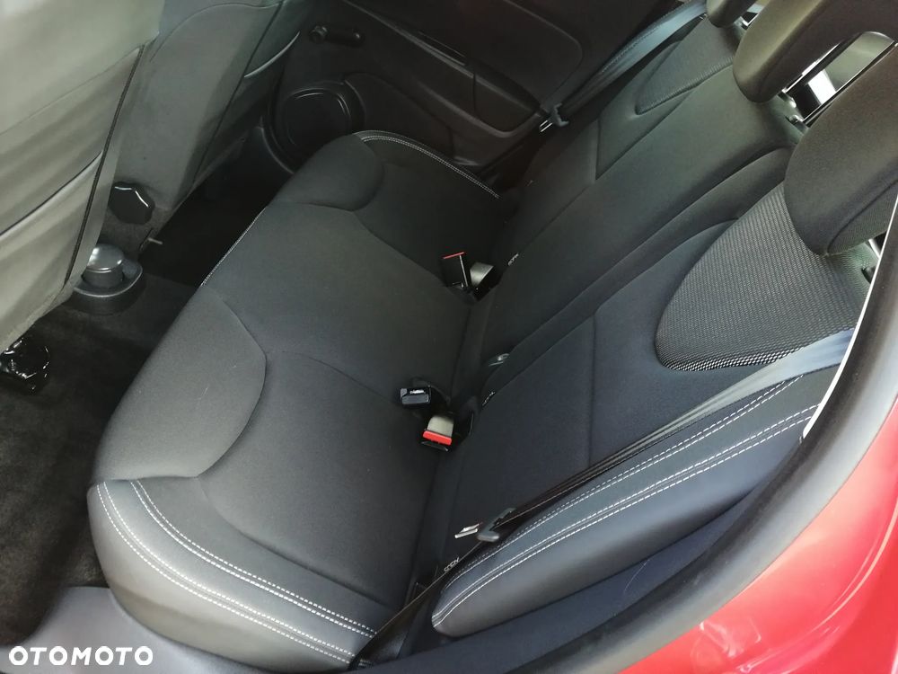 Renault Clio Grandtour (Energy) TCe 90 Bose Edition - 25
