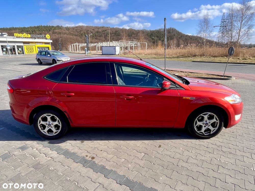 Ford Mondeo 1.8 TDCi Ambiente - 5