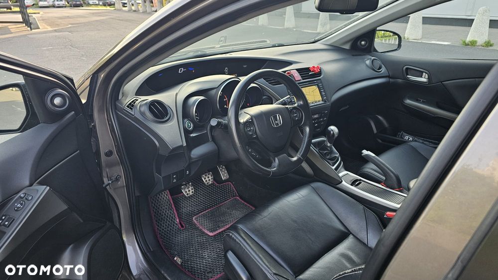 Honda Civic 1.6 i-DTEC Executive Navi - 6