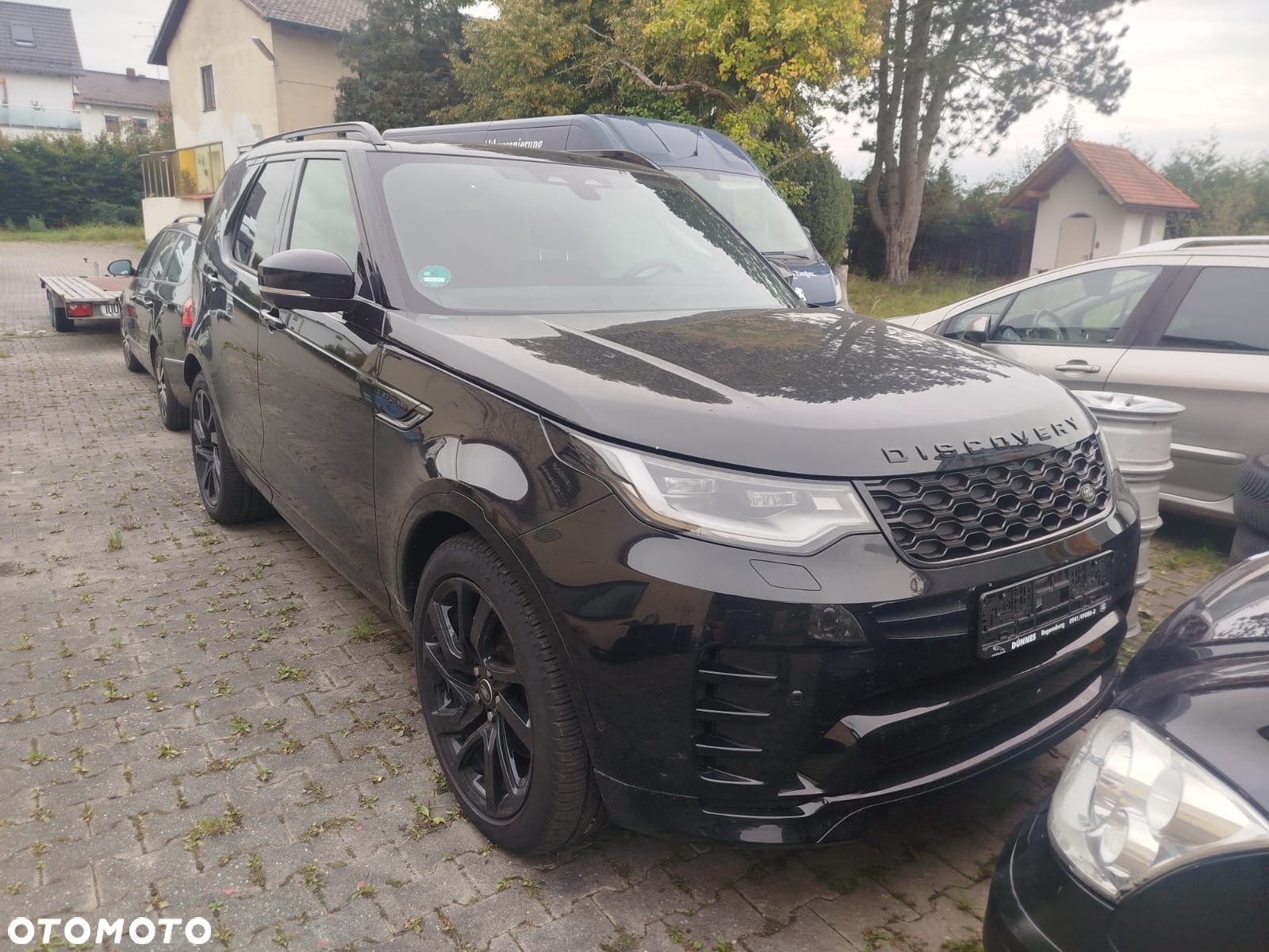 Land Rover Discovery D250 R-Dynamic SE - 2