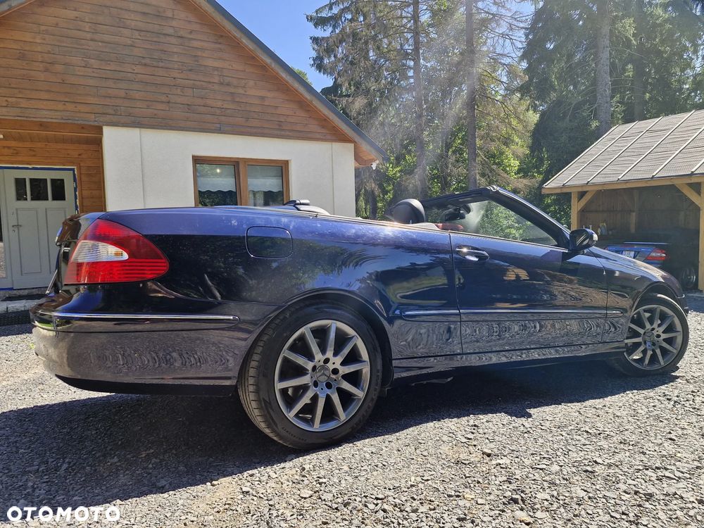 Mercedes-Benz CLK 350 Avantgarde - 4