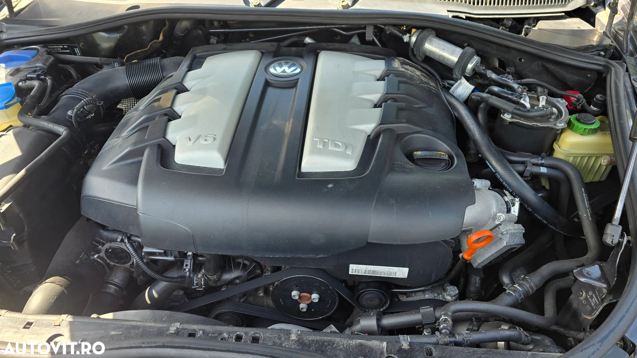 Volkswagen Touareg - 11