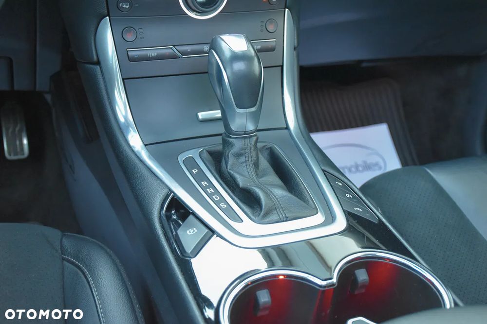 Ford Edge 2.0 TDCi Bi-Turbo 4x4 ST-LINE - 30