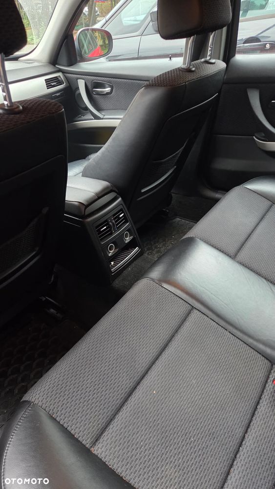 BMW Seria 3 320i Edition Sport - 10