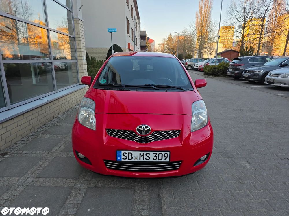 Toyota Yaris - 2