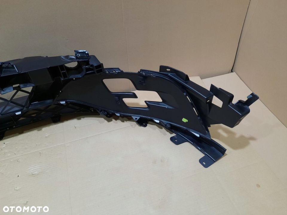 RENAULT MEGAN RS 17- ZDERZAK PRZOD PRZEDNI - 7