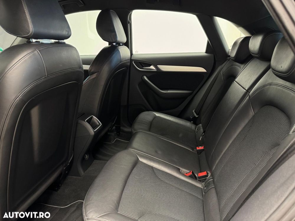 Audi Q3 - 12