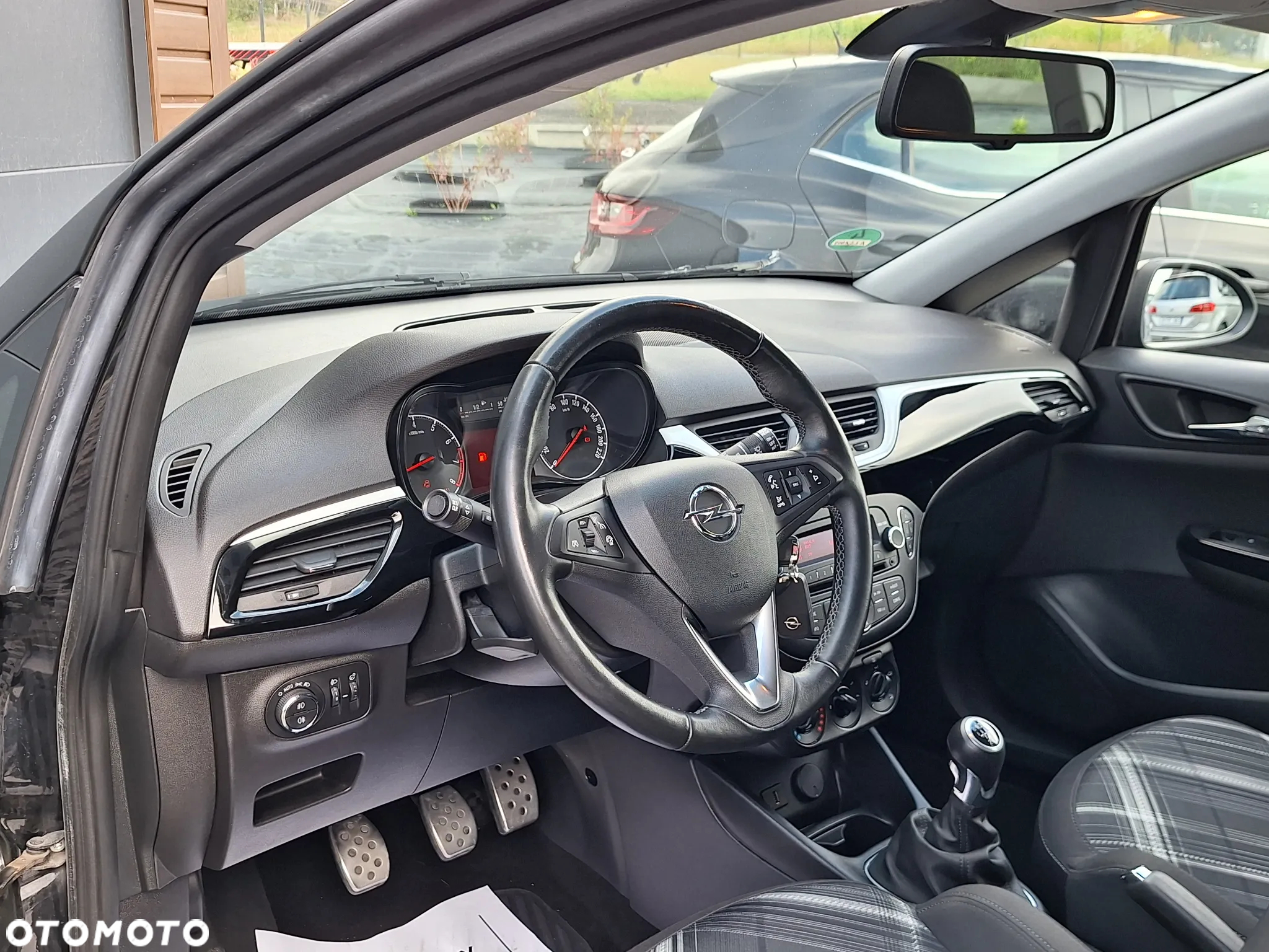 Opel Corsa - 5