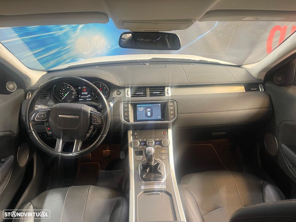 Land Rover Range Rover Evoque 2.0 eD4 SE Dynamic - 30