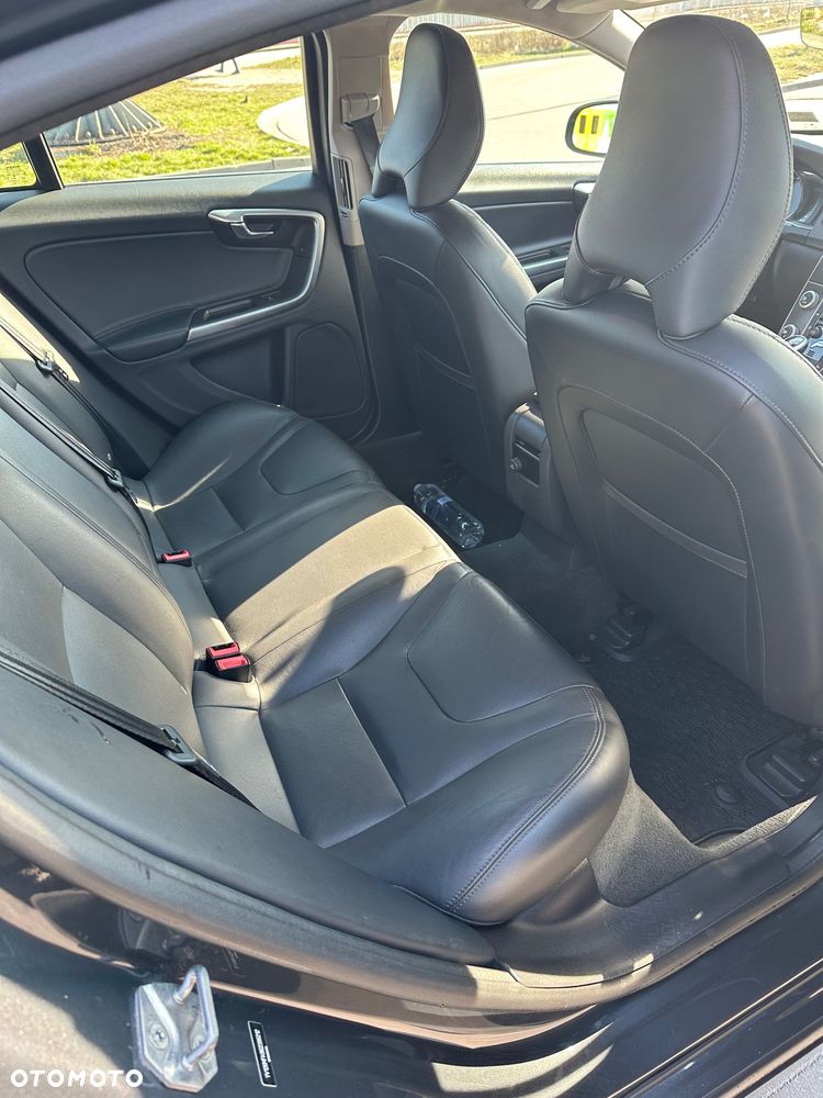 Volvo S60 - 4