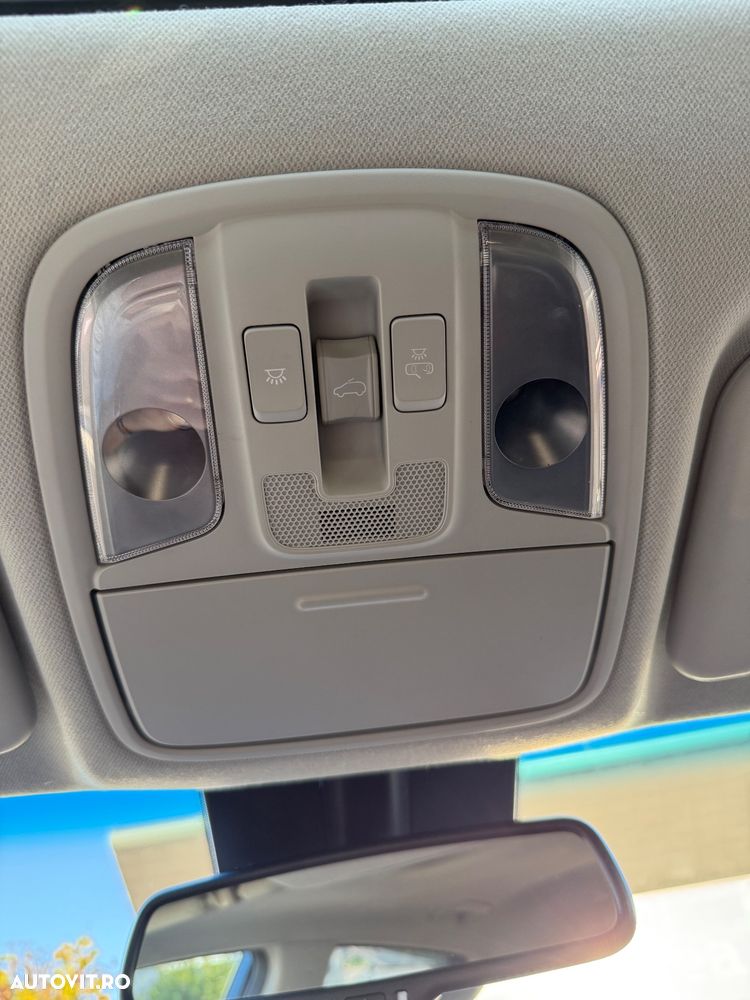 Kia Niro 1.6 GDI 6DCT HEV Comfort - 26