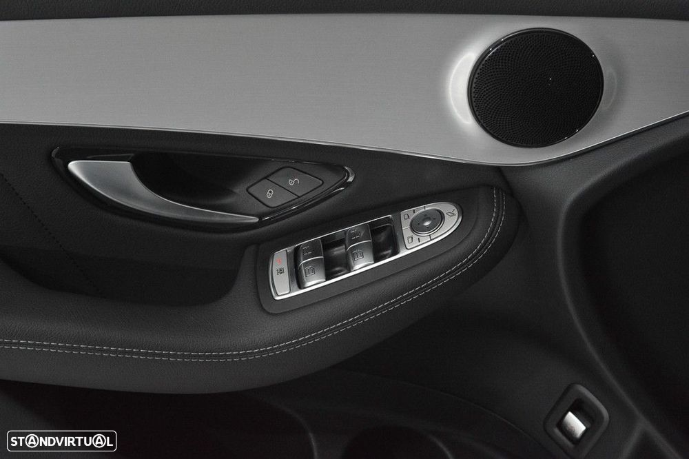 Mercedes-Benz GLC 300 de 4Matic - 22